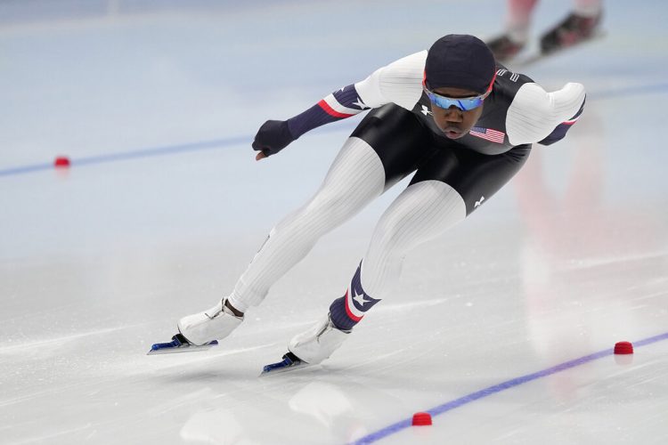 Erin Jackson of US 1st Black woman to win speedskating gold